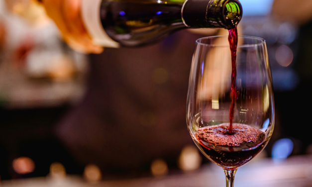 Wine Snobbery: Navigating the Fine Line Between Passion and Pretension